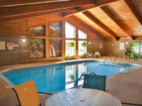 Riverside Inn Hotels in Cold Spring