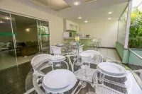 Verona Hplus Long Stay Hoteles en Lago Norte