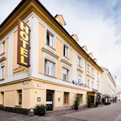 Hotel Mariahilf Hotels near Murinsel