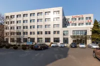 中國煤礦工人大連療養院（付家莊海濱浴場森林動物園店） 付家莊海濱浴場/銀沙灘住宿飯店