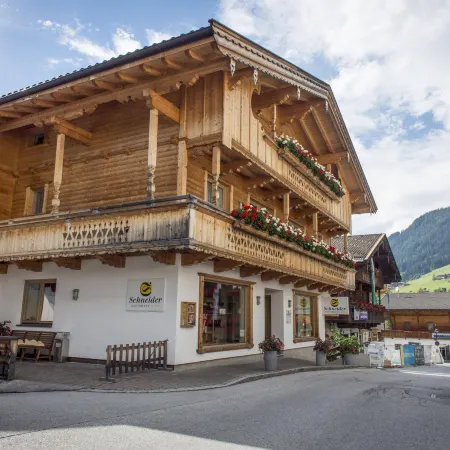 Das GÄSTEHAUS Schneider am Dorfplatz