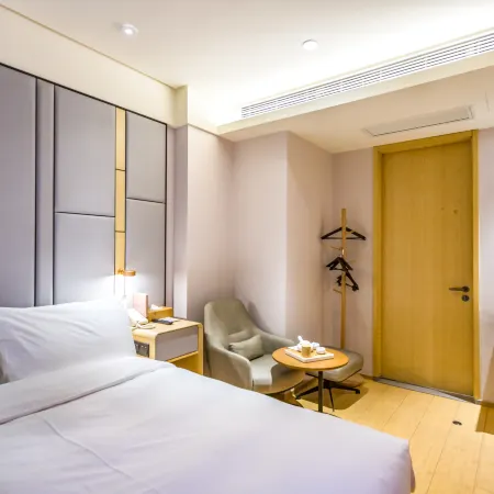 JI Hotel (Beijing Nanluoguxiang Andingmen Subway Station) Отели рядом с достопримечательностью «Станция Andingmen»