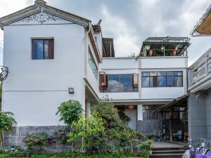 Huakai Shiyue Inn