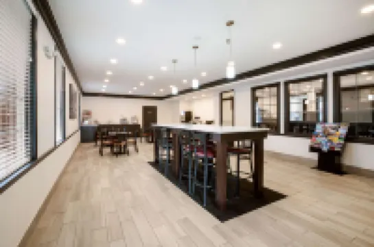 トラベロッジ バイ ウィンダム カントン / リヴニア エリア ミシガン