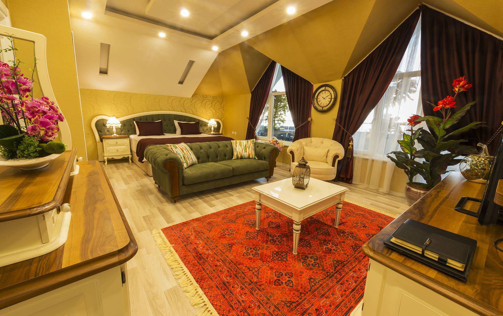 Andalouse Elegante Suite Hotel