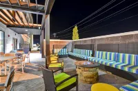 Home2 Suites by Hilton Conway Hotels in Conway
