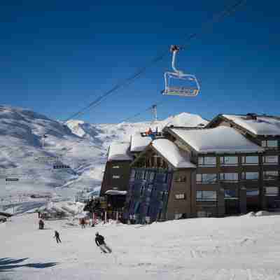 Altapura Hôtel & Spa Val Thorens Hotel Exterior