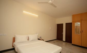 SilverKey Executive Stays 24150 Egmore