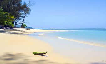 Phuket Airport Place