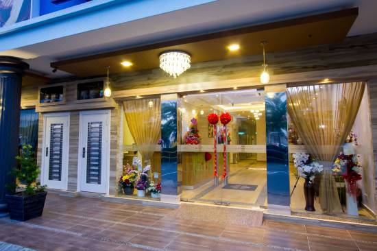 888 Boutique Hotel Batu Pahat Updated 2021 Price Reviews Trip Com