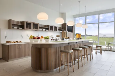 Element Dallas Love Field Отели рядом с достопримечательностью «Мак-Кинни-авеню»