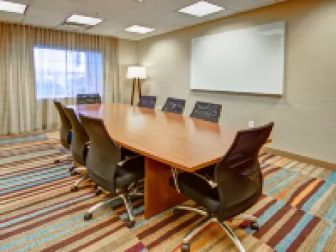 Fairfield Inn & Suites Saratoga Malta Hotels in Malta