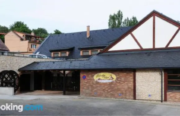 普特尼基米倫旅館