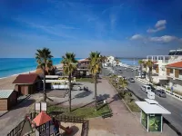 Golden Beach Guest House & Rooftop Bar - vue mer