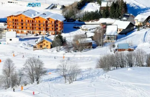 格利亞驛道公寓