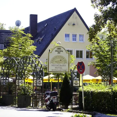 Langwieder See Hotels near Aubing - Lochhausen - Langwied