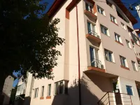 Taxi Hostel Hotels in Otopeni