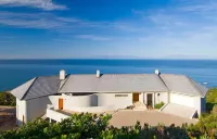Aqua Terra Boutique Guesthouse - Simon's Town, Cape Town - Infinity Pools