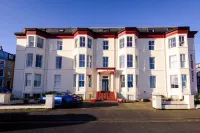 Delmont Hotel