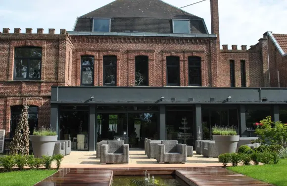 夏日苑民宿酒店