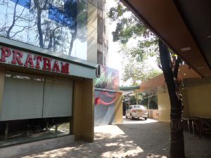 Hotel Pratham lodging