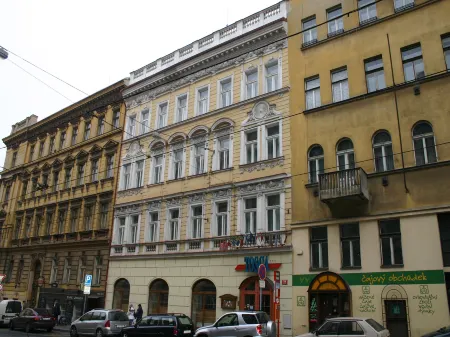 EA Hotel Tosca