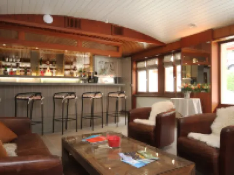 ポワント ド ジナル アイエのホテル