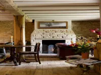 Pear Tree Inn Whitley Hotels in Melksham