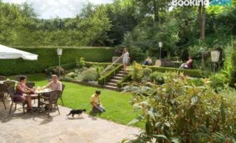 Hotel-Restaurant Im Goldenen Grund - Housity
