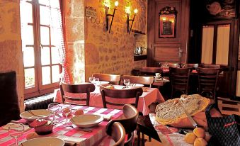 Logis Auberge le Centre Poitou