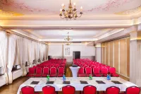 Hotel Cristal Park Hotels in Dabrowa Tarnowska