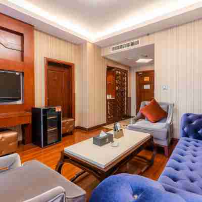 銅仁江華國際大酒店 Rooms