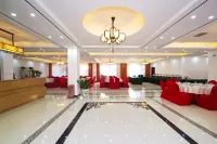 Big Bear Mountain Holiday Hotel