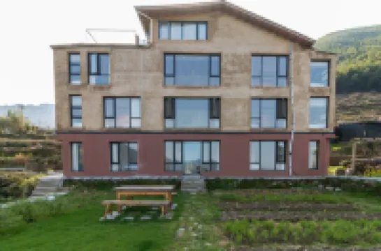 Yi Shuang Ren Hostel Hotels near Jiuquyunhuan Area, Yunhe Terrace Scenic Area