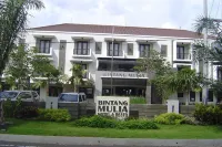 Bintang Mulia Hotel Hotels in Kaliwates