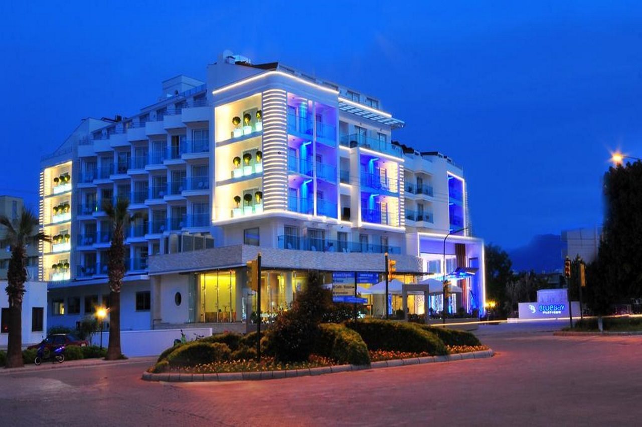 Blue Bay Platinum Hotel