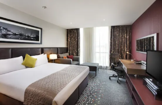 Holiday Inn BRISTOL CITY CENTRE by IHG Các khách sạn gần St Mary Redcliffe Church