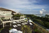 Sheraton Bali Kuta Resort Hotels near Padang Padang Beach