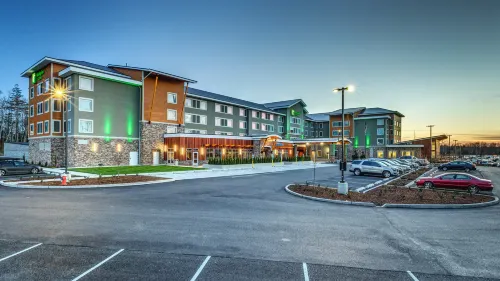 Holiday Inn & Suites Bellingham Отели в г. Беллингхам