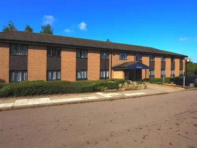Travelodge Wellingborough Rushden Hoteles cerca de Hinwick House