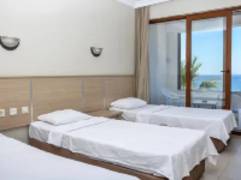 Dikelya Otel 3 yıldız katogorisinde bir oteldir Dikili otelleri