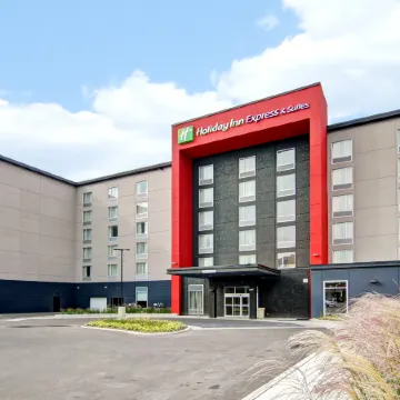 Holiday Inn Express & Suites OSHAWA DOWNTOWN - TORONTO AREA by IHG
