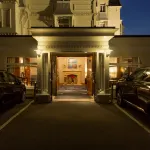 多蘭薩莫維爾酒店 - 停車場