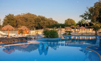 Camping Paradis le Pearl