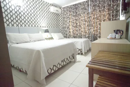 Cha Royal Plaza Hotel