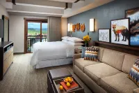Sheraton Steamboat Resort Villas Steamboat Art Strokes附近的飯店