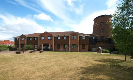 Windmill Farm Lincoln by Greene King Inns Отели в г. Доддингтон энд Уисби