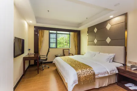 Hongyun Hotel Отели в г. Цзиеси