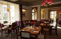 Royal George Hotel by Greene King Inns - Desayuno