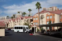 Holiday Inn Club Vacations at Desert Club Resort
